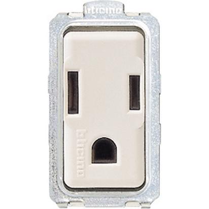 DADO TOMA SENCILLO POLARIZADO BLANCO MATIX BTICINO AM5028TS